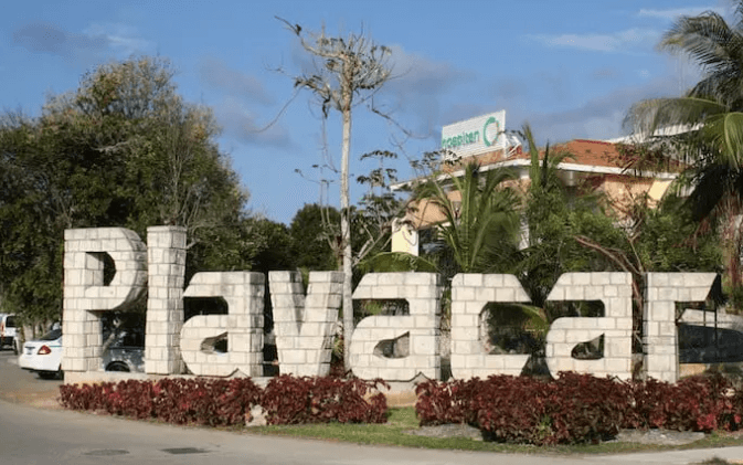 Playacar HOA-compliant Airbnb residence under owner reporting